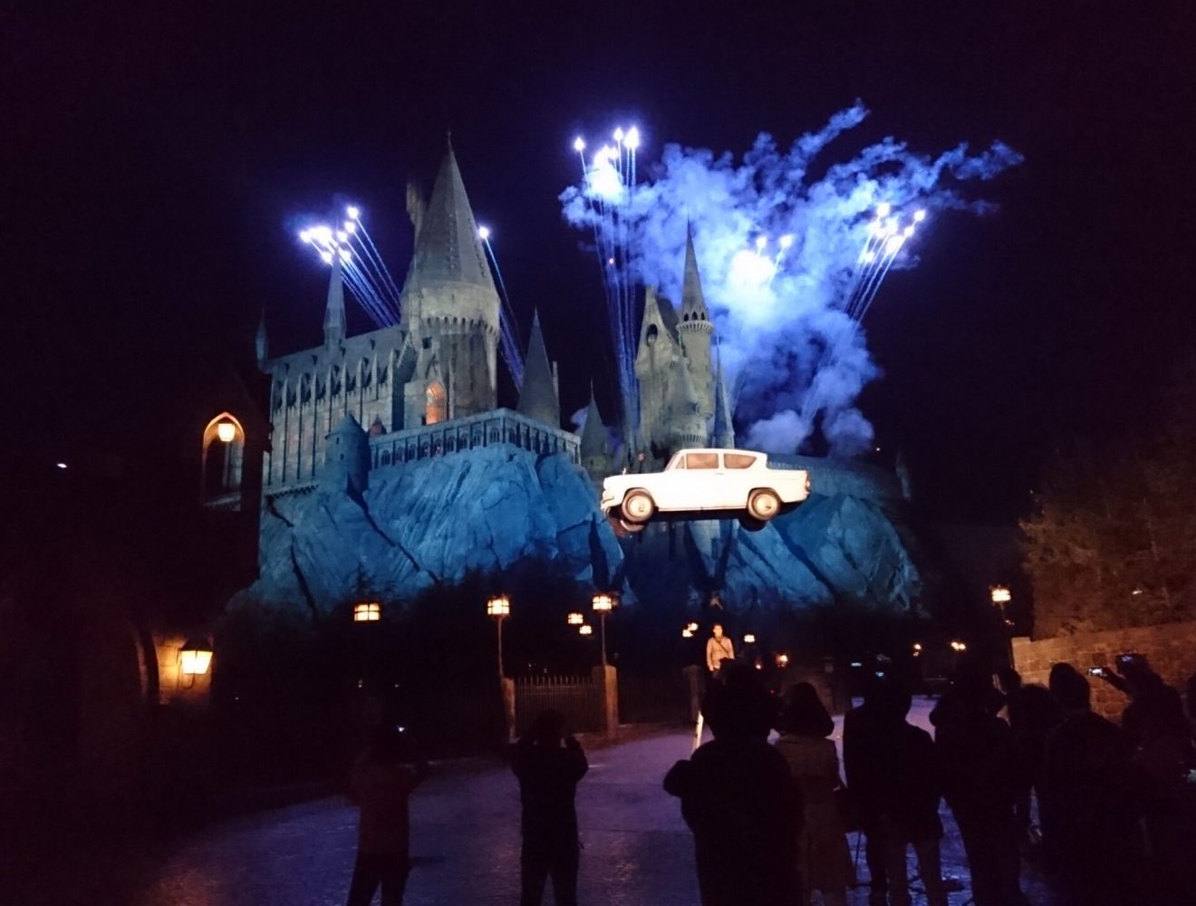 flying_car_ford_img_1_airstage