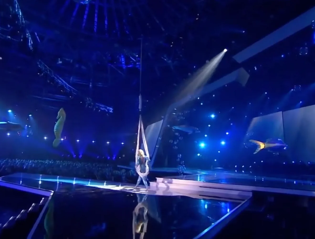 flying_dolphins_img_2_airstage Kopie